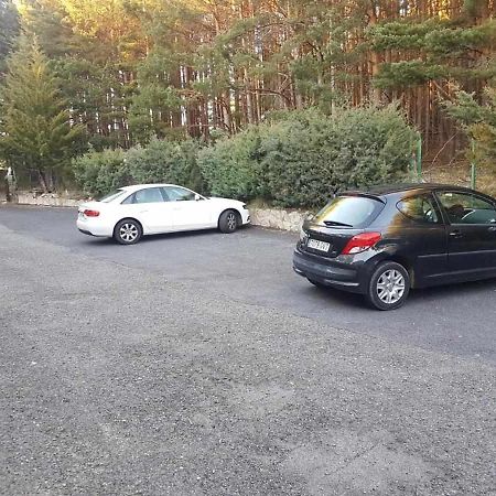 בית הארחה נאבארדונדה דה גרדוס 	La Vista De Gredos III מראה חיצוני תמונה